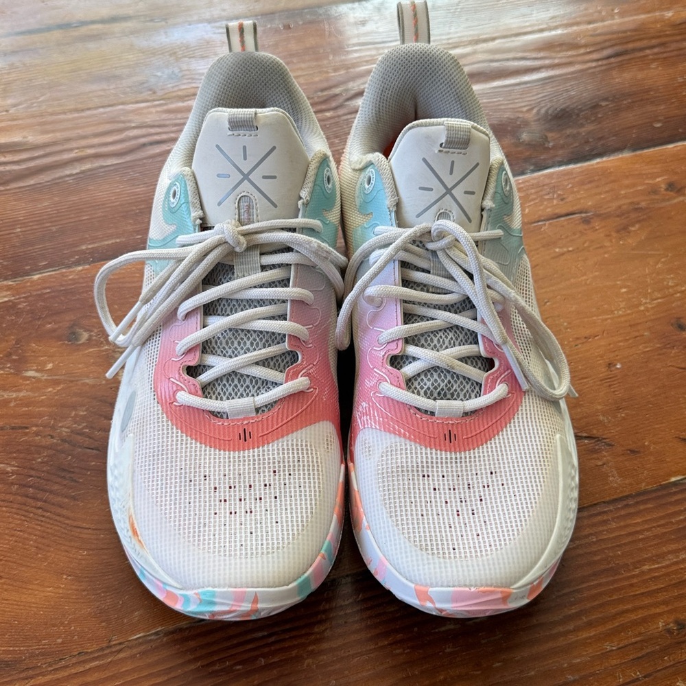 Li Ning Way of Wade 808 3 "Family Love" ABPT043-12